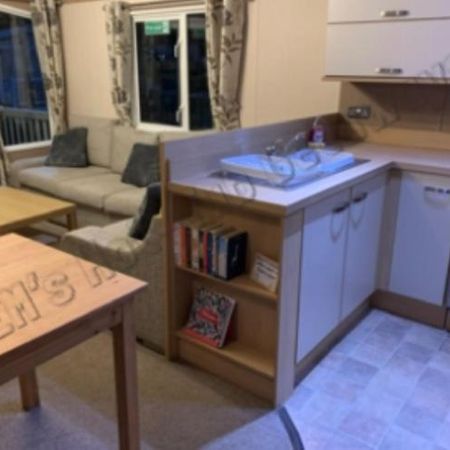 Jems Hot-Tub Getaways 8 Berth At Tattershall Lakes Kültér fotó