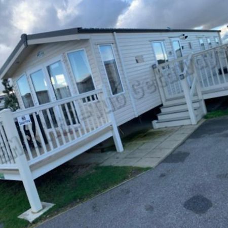 Jems Hot-Tub Getaways 8 Berth At Tattershall Lakes Kültér fotó